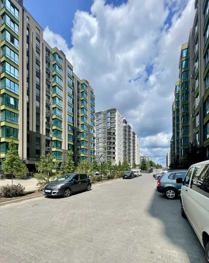 Фото Продаю 1-комнатную квартиру, 38 кв. м, Героев Небесной Сотни просп.  Софиевская Борщаговка, цена: 65000 USD, код 6790