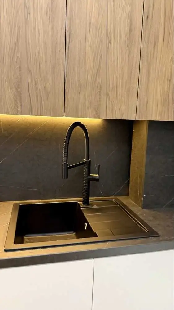 Фото Продаю 2-комнатную квартиру, 40 кв. м, Святопетрівське, цена: 78000 USD, код 6792