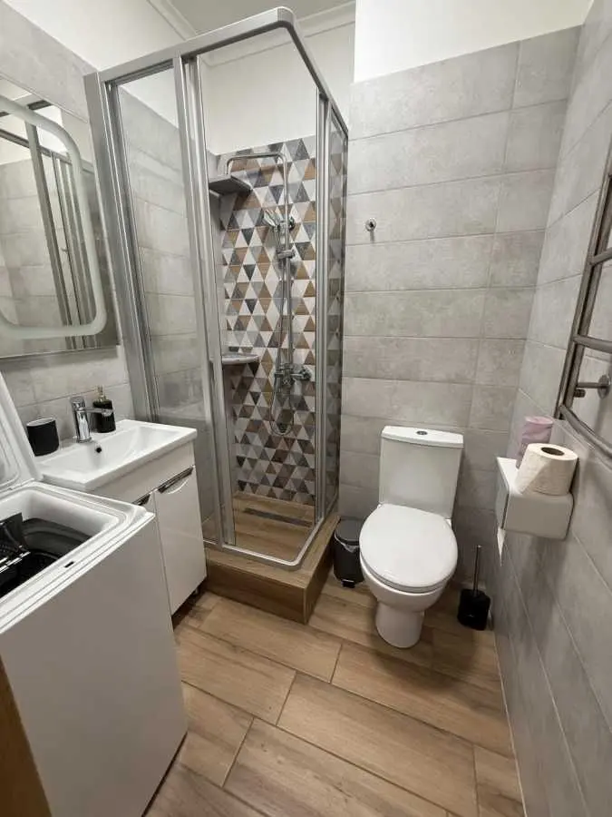 Фото Продаю 3 кімнатну квартиру, 63 кв. м, Степана Бандери вул.  Сколе, ціна: 73000 USD, код 6799
