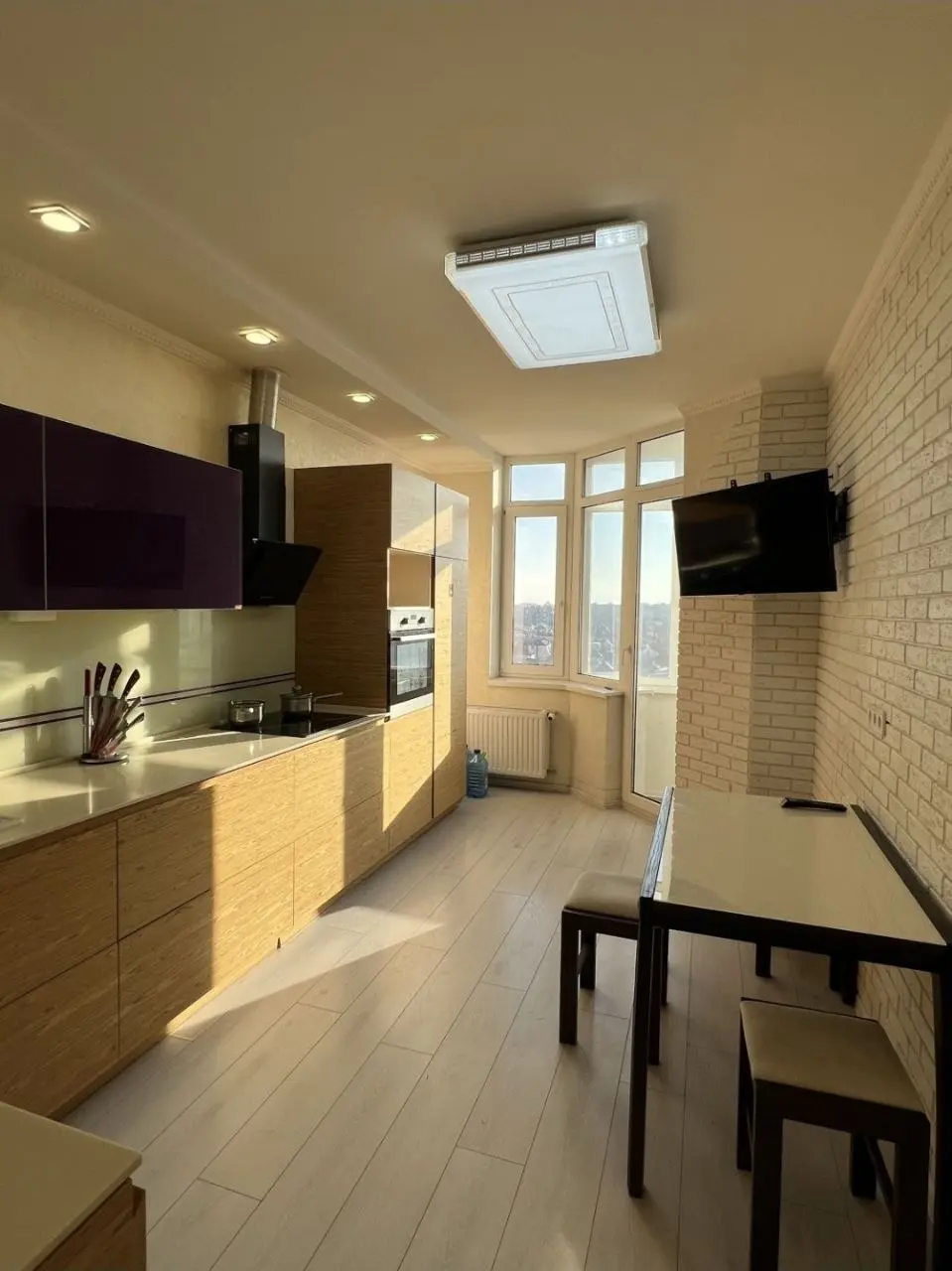 Фото Selling a 1-room apartment, 45 sq.m., Zhabotynskoho Street 56а Odesa, price: 65000 $, code 6801