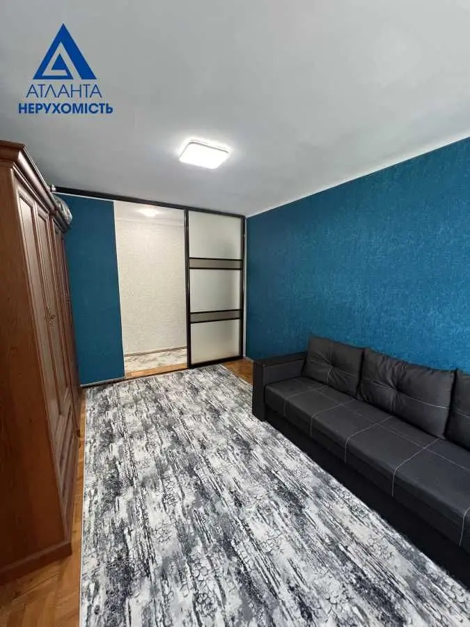 Фото Selling a 3-room apartment, 55 sq.m., Prezydenta Hrushevskoho Avenue 8 Lutsk, price: 65000 USD, code 6804