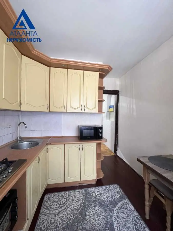 Фото Selling a 3-room apartment, 55 sq.m., Prezydenta Hrushevskoho Avenue 8 Lutsk, price: 65000 USD, code 6804