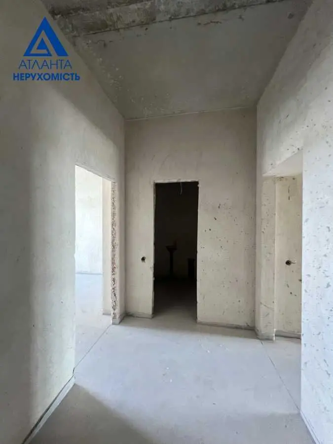 Фото Selling a 2-room apartment, 65 sq.m., Yarovytsia Street  Lutsk, price: 88000 USD, code 6805