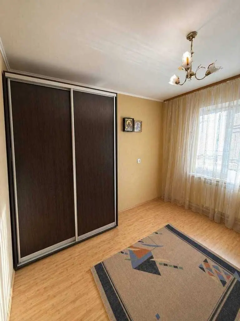 Фото Продаю 3 кімнатну квартиру, 74.8 кв. м, Ревуцького вул. 44 Київ, ціна: 89000 USD, код 6807