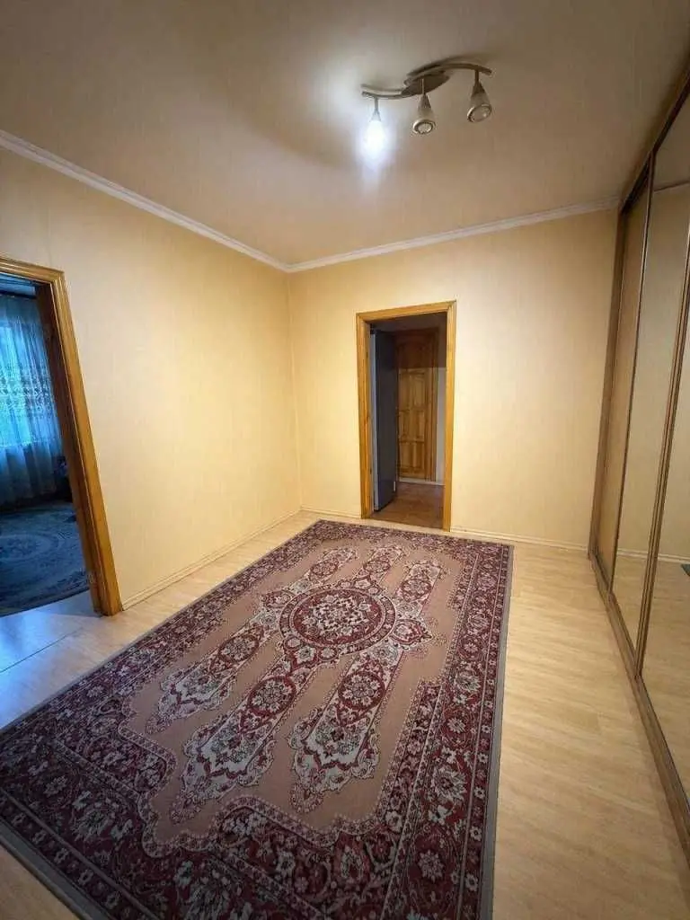 Фото Продаю 3 кімнатну квартиру, 74.8 кв. м, Ревуцького вул. 44 Київ, ціна: 89000 USD, код 6807