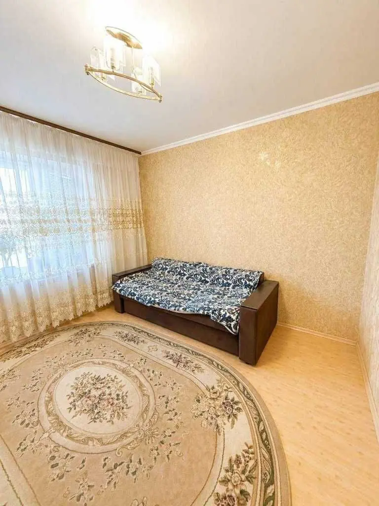 Фото Продаю 3 кімнатну квартиру, 74.8 кв. м, Ревуцького вул. 44 Київ, ціна: 89000 USD, код 6807