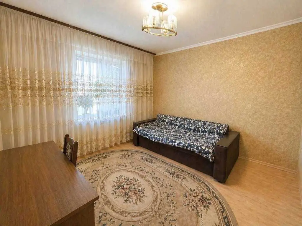 Фото Продаю 3 кімнатну квартиру, 74.8 кв. м, Ревуцького вул. 44 Київ, ціна: 89000 USD, код 6807