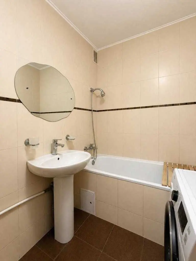 Фото Продаю 3 кімнатну квартиру, 74.8 кв. м, Ревуцького вул. 44 Київ, ціна: 89000 USD, код 6807