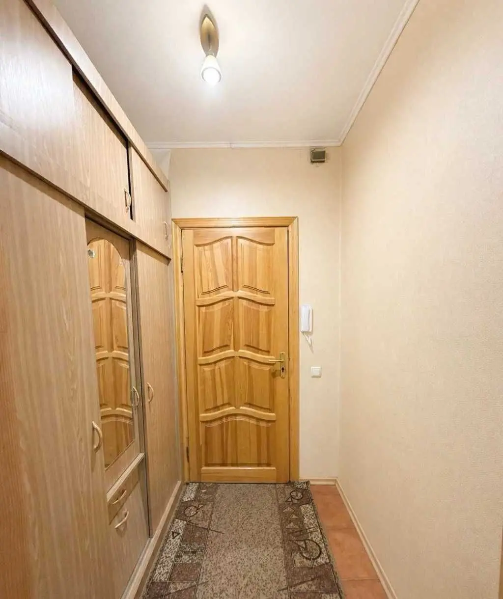 Фото Продаю 3 кімнатну квартиру, 74.8 кв. м, Ревуцького вул. 44 Київ, ціна: 89000 USD, код 6807