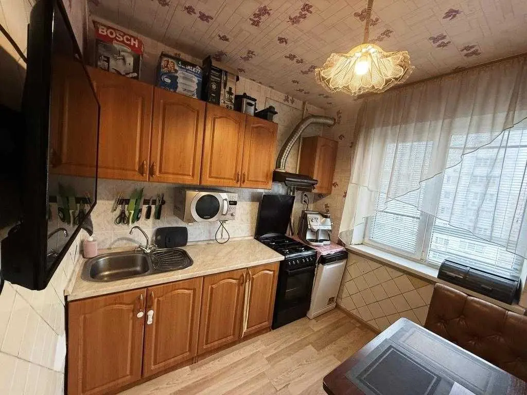 Фото Продаю 2 кімнатну квартиру, 51.7 кв. м, Героїв Дніпра вул. 19 Київ, ціна: 82500 USD, код 6811
