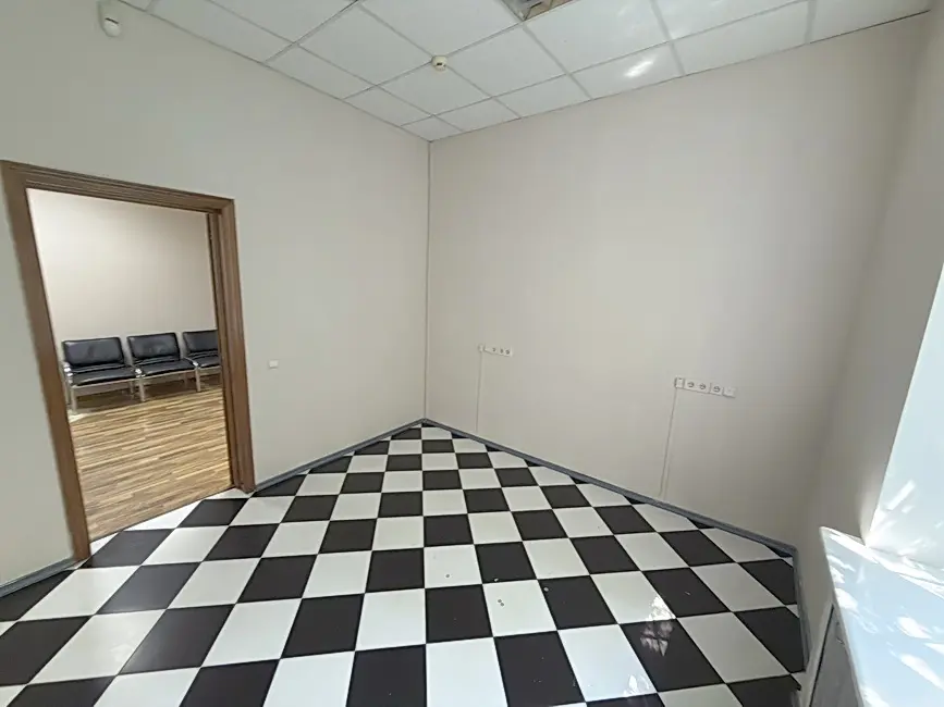 Фото Rent an office, Pavlivska Street  Kyiv for long-term rent, price: 38500 UAH, code 6815