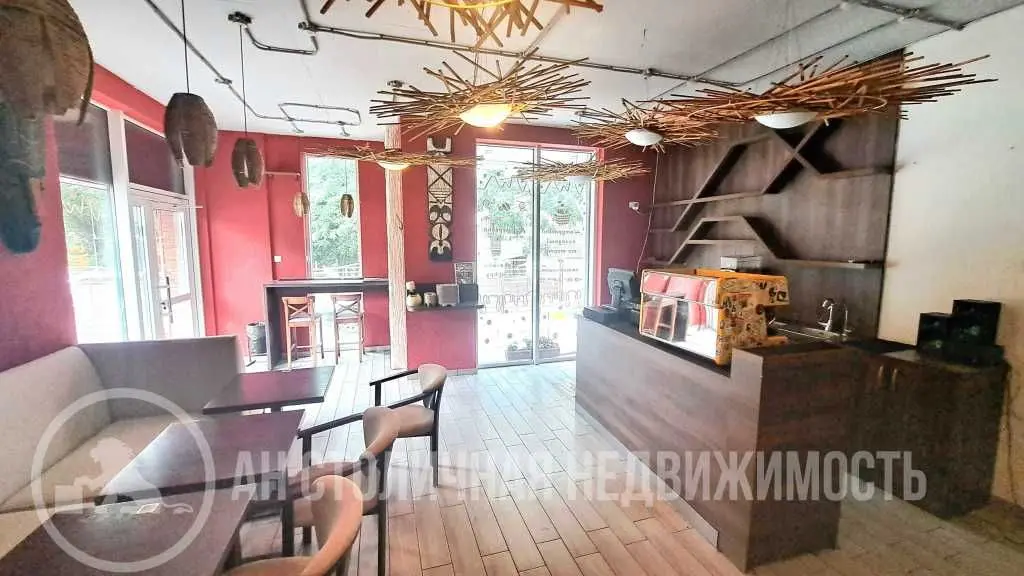 Фото Rent a retail space, Andriia Verkhohliada Street (Mykhaila Drahomyrova Street) 2а Kyiv for long-term rent, price: 80000 UAH, code 6816