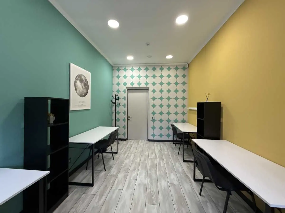 Фото Rent an office, Observatorna Street  Kyiv for long-term rent, price: 14 USD, code 6818
