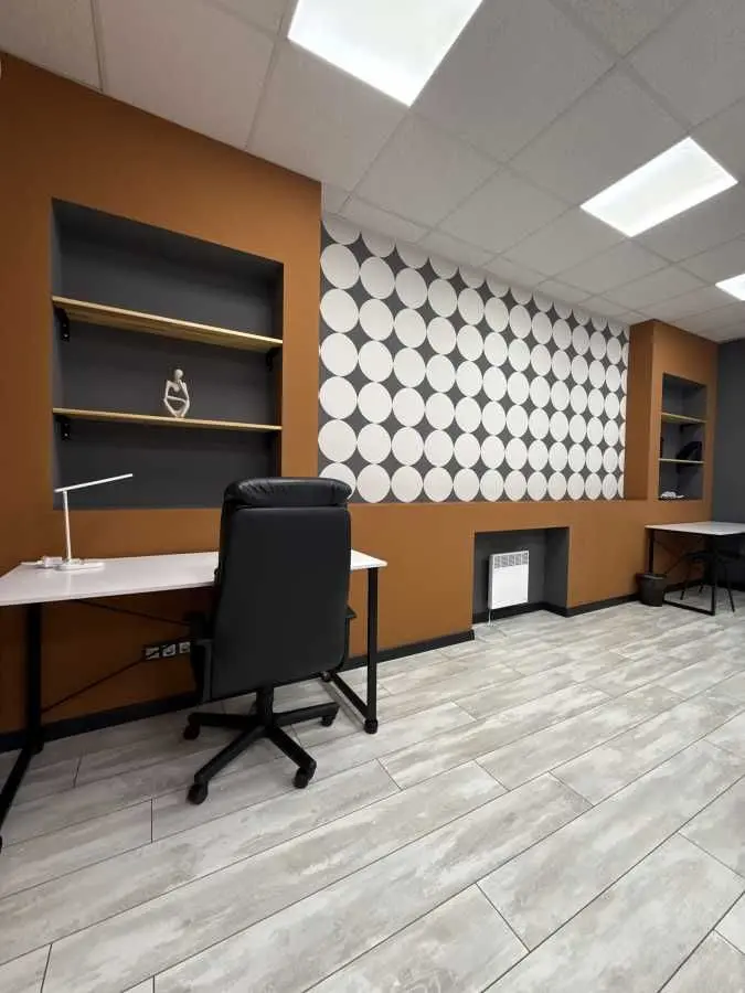 Фото Rent an office, Observatorna Street  Kyiv for long-term rent, price: 14 USD, code 6818