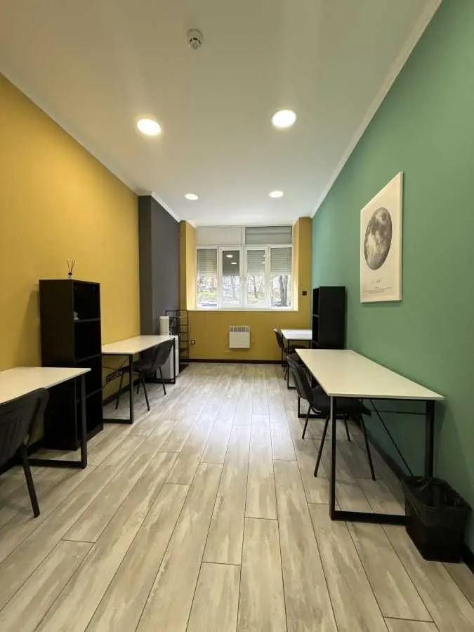 Фото Rent an office, Observatorna Street  Kyiv for long-term rent, price: 14 USD, code 6818