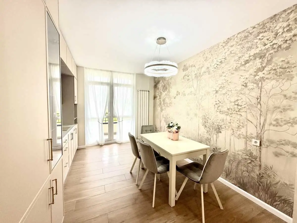 Фото Selling a 2-room apartment, 64 sq.m., Viacheslava Chornovola Street  Brovary, price: 149000 USD, code 6823