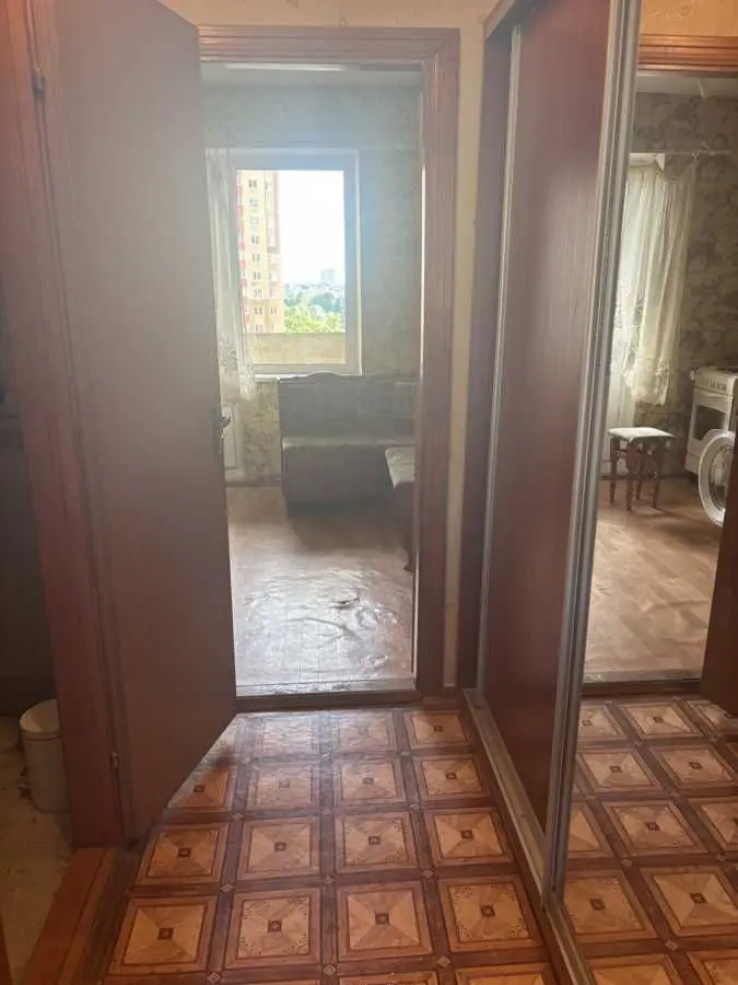 Фото Selling a 1-room apartment, 46 sq.m., Mykhaila Derehusa Street  Kyiv, price: 65000 USD, code 6824
