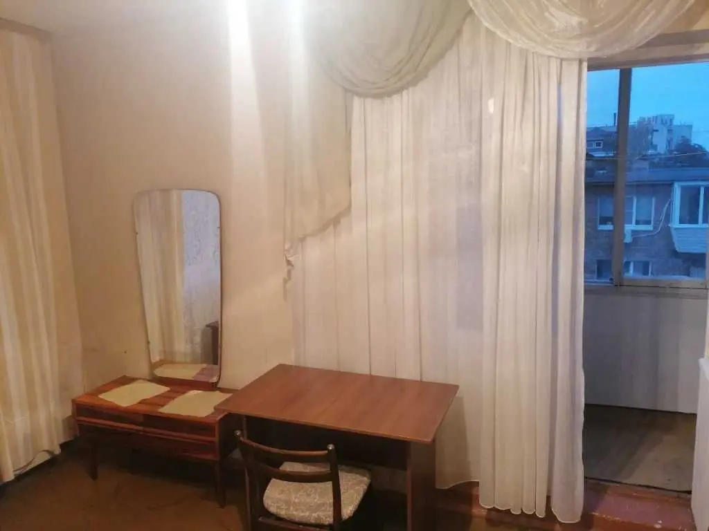 Фото Зняти 1 кімнатну квартиру, Старокиївська вул.  Київ в довгострокову оренду, ціна: 12500 UAH, код 6830