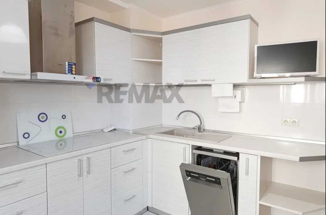 Фото Selling a 1-room apartment, 42 sq.m., Symona Petliury Street (Cherniakhovskoho Street) 36 Brovary, price: 58000 $, code 6831