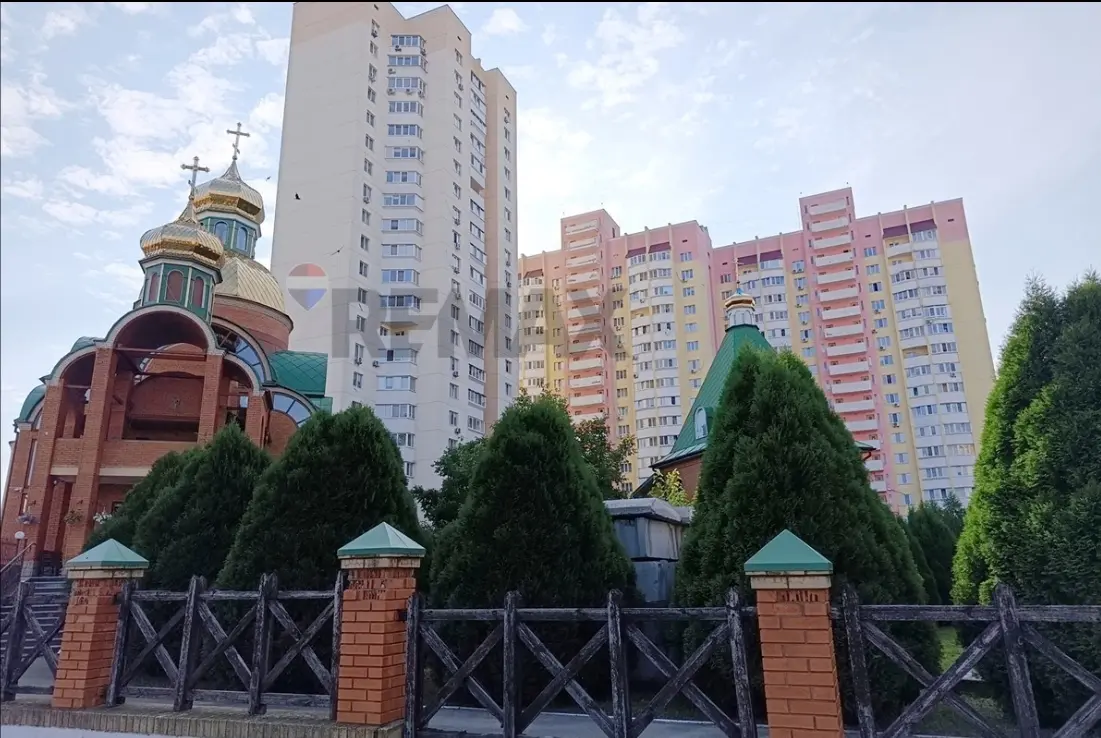 Фото Selling a 1-room apartment, 42 sq.m., Symona Petliury Street (Cherniakhovskoho Street) 36 Brovary, price: 58000 $, code 6831