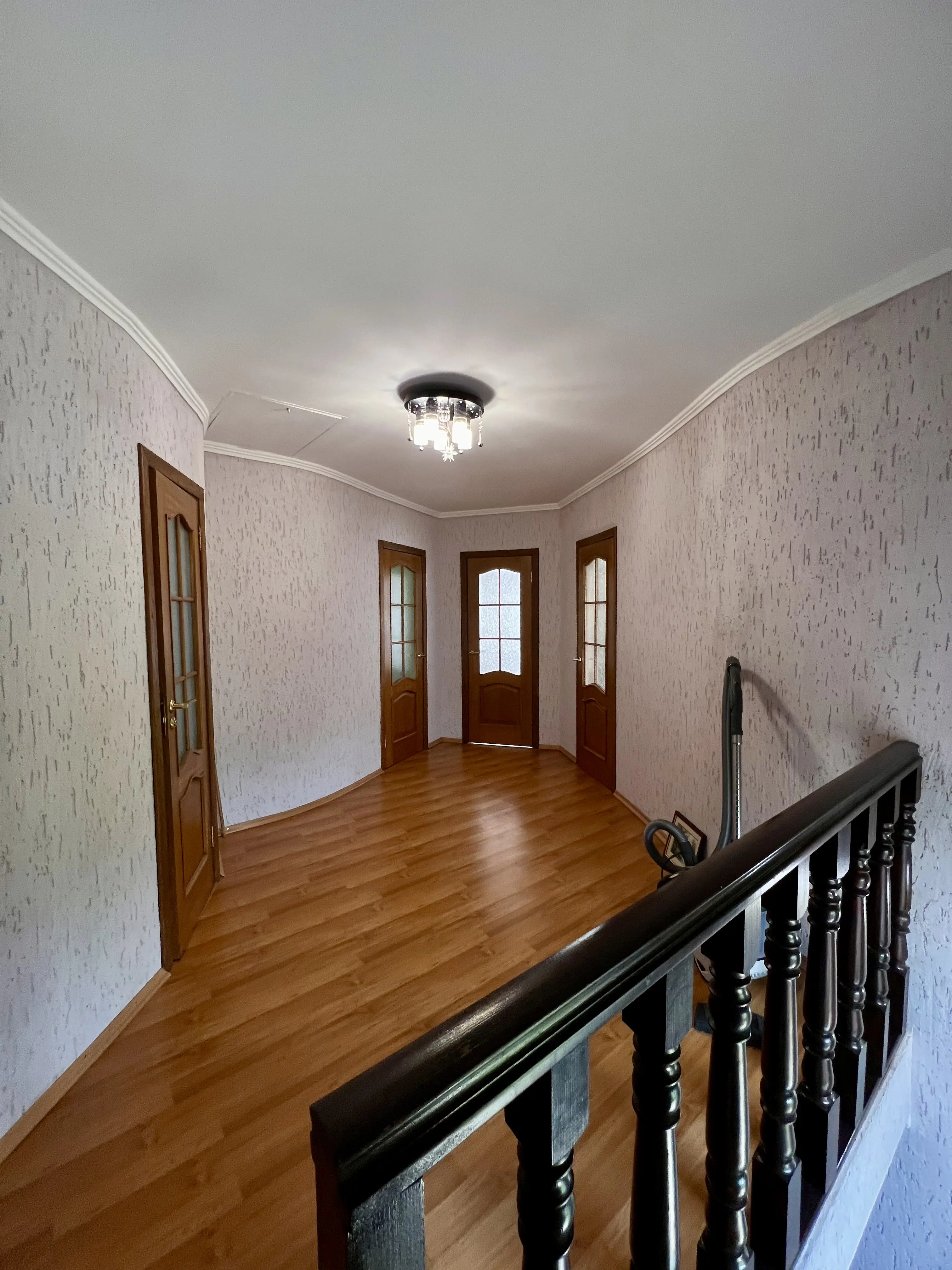 Фото Продаю дом, 211 кв. м, Новаторов ул.  Буча, цена: 199000 $, код 6846