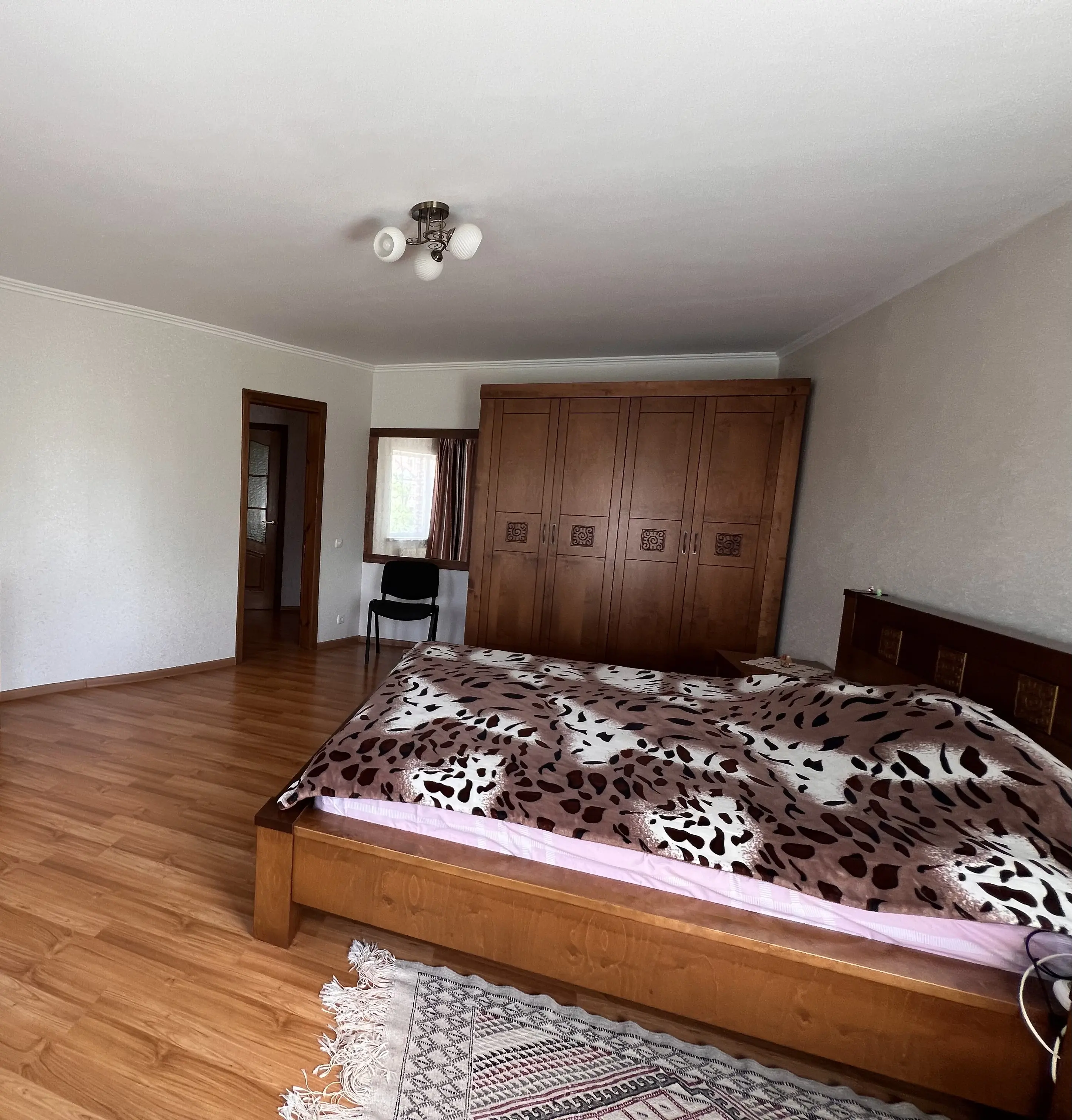 Фото Продаю дом, 211 кв. м, Новаторов ул.  Буча, цена: 199000 $, код 6846