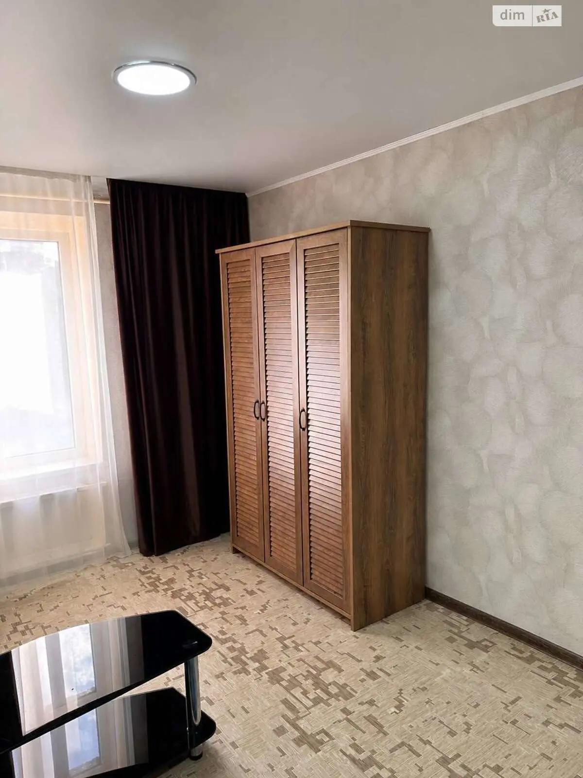 Фото Продаю 1 кімнатну квартиру, 30 кв. м, Тампере вул. 12а Київ, ціна: 37000 $, код 6856