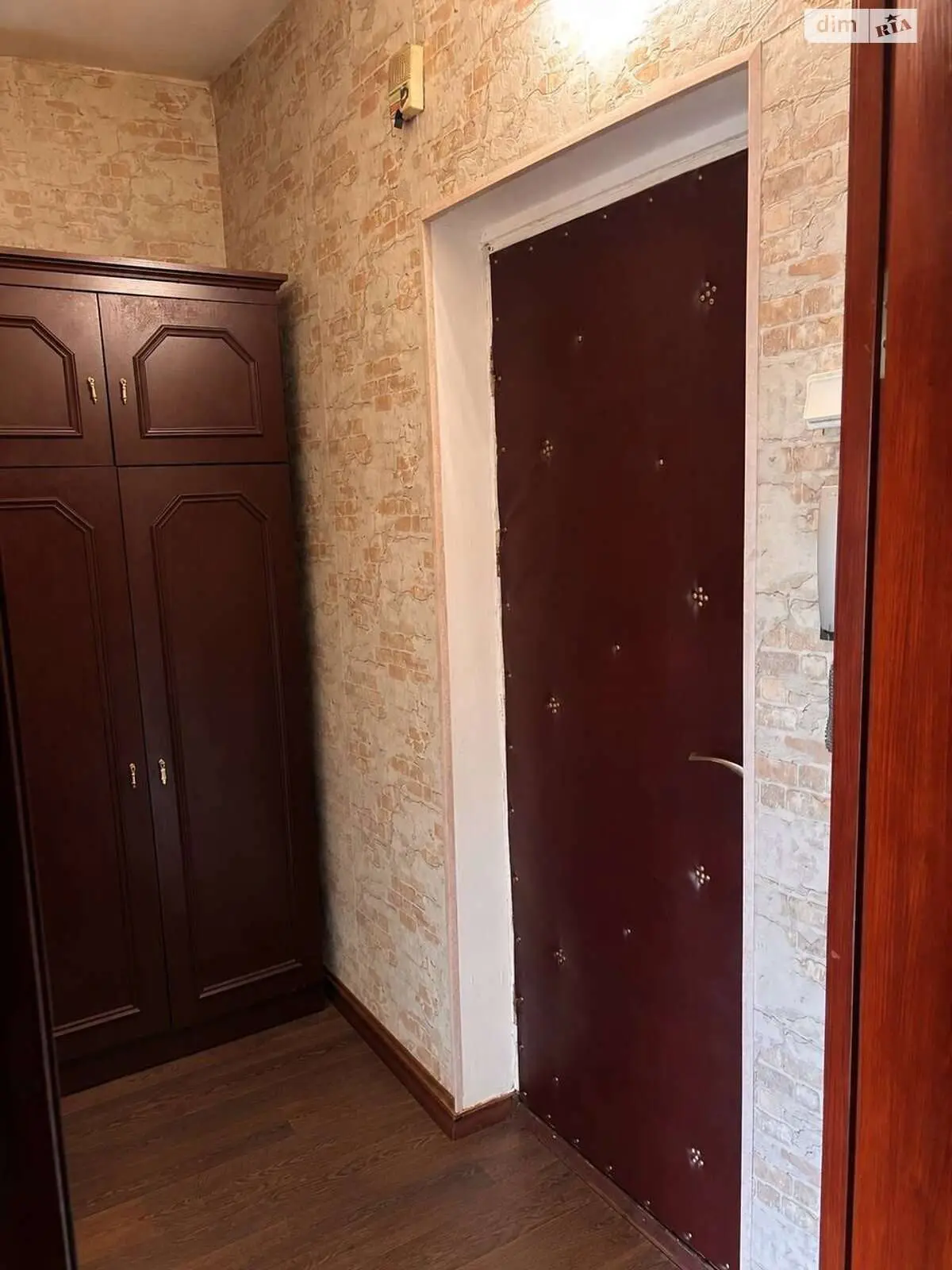 Фото Продаю 1 кімнатну квартиру, 30 кв. м, Тампере вул. 12а Київ, ціна: 37000 $, код 6856