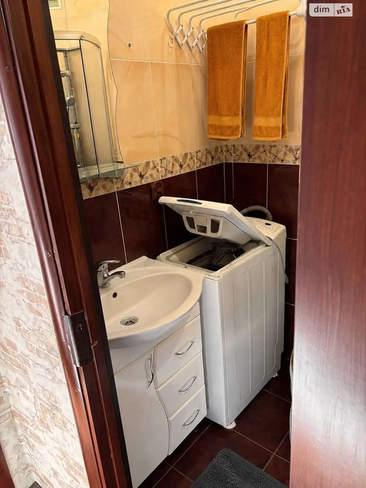 Фото Продаю 1 кімнатну квартиру, 30 кв. м, Тампере вул. 12а Київ, ціна: 37000 $, код 6856