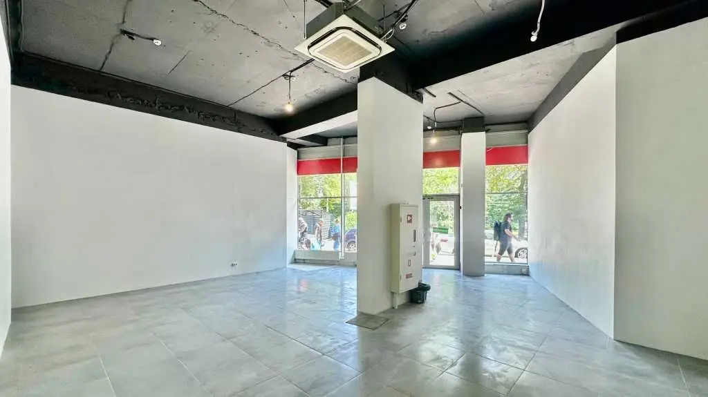 Фото Rent a retail space, Vyshhorodska Street 45 Kyiv for long-term rent, price: 1900 USD, code 6857