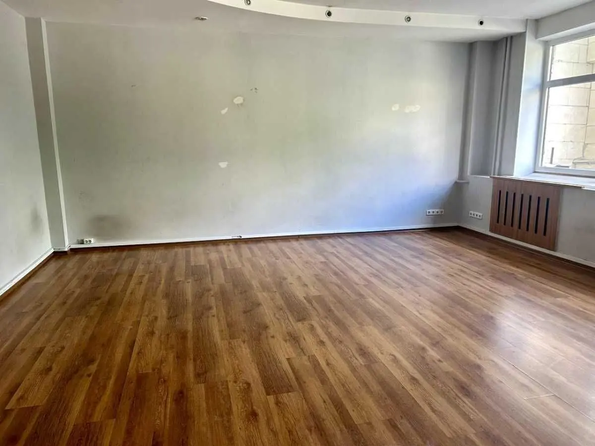 Фото Продаю офіс, 697 кв. м, Саксаганського вул. 111а Київ, ціна: 2091000 USD, код 6860