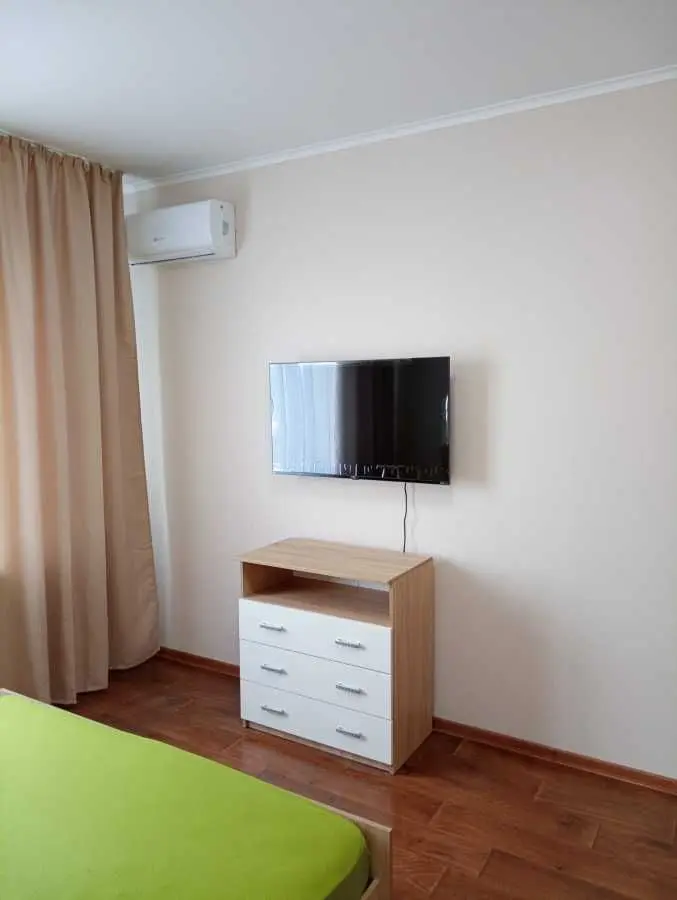 Фото Rent a 1-room apartment, Revutskoho Street  Kyiv for long-term rent, price: 16000 UAH, code 6866