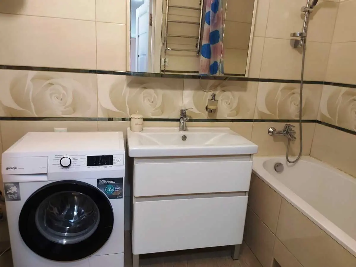 Фото Rent a 2-room apartment, Simyi Kulzhenkiv Street (Petra Dehtiarenka Street) 35 Kyiv for long-term rent, price: 27000 UAH, code 6868