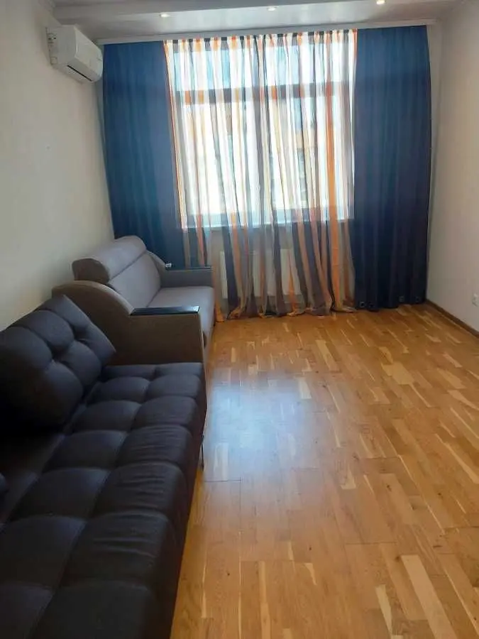 Фото Rent a 2-room apartment, Simyi Kulzhenkiv Street (Petra Dehtiarenka Street) 35 Kyiv for long-term rent, price: 27000 UAH, code 6868