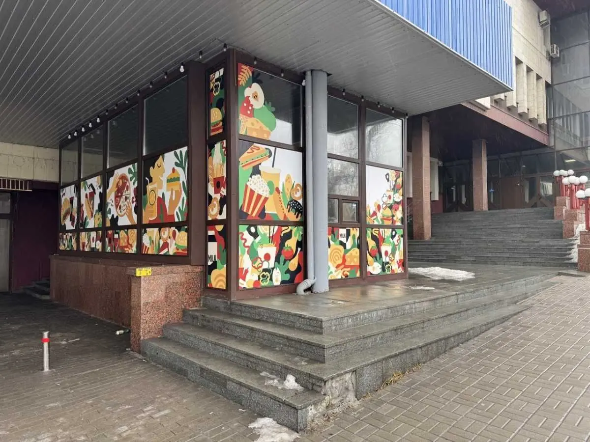 Фото Rent a retail space, Tarasa Shevchenka Boulevard (Taras Shevchenko Boulevard) 38 Kyiv for long-term rent, price: 45000 UAH, code 6874
