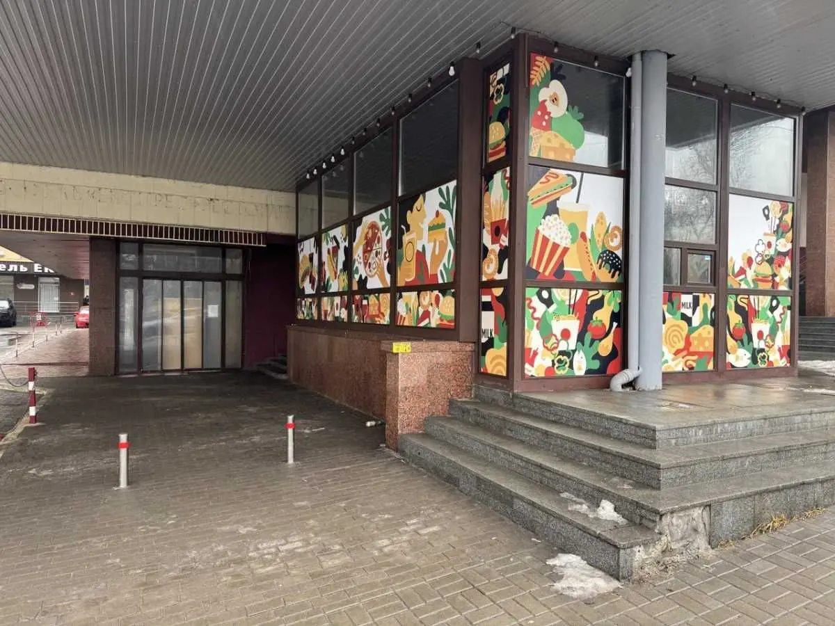 Фото Rent a retail space, Tarasa Shevchenka Boulevard (Taras Shevchenko Boulevard) 38 Kyiv for long-term rent, price: 45000 UAH, code 6874