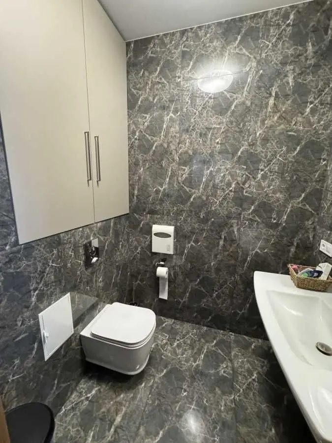 Фото Selling commercial property, 203 sq.m., Kniazhyi Zaton Street 21 Kyiv, price: 420000 USD, code 6875