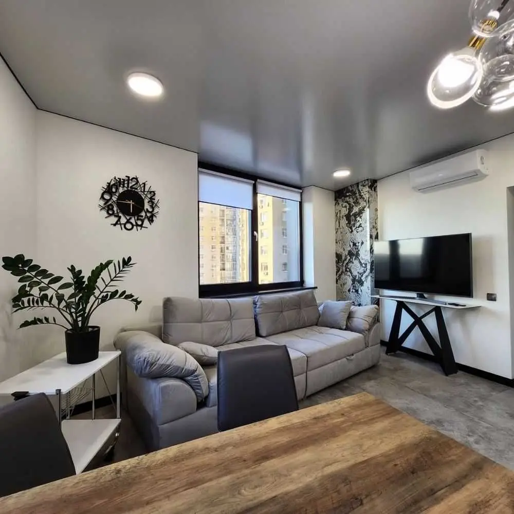 Фото Selling a 2-room apartment, 70 sq.m., Antonovycha Street (Horkoho Street)  Kyiv, price: 239000 USD, code 6879