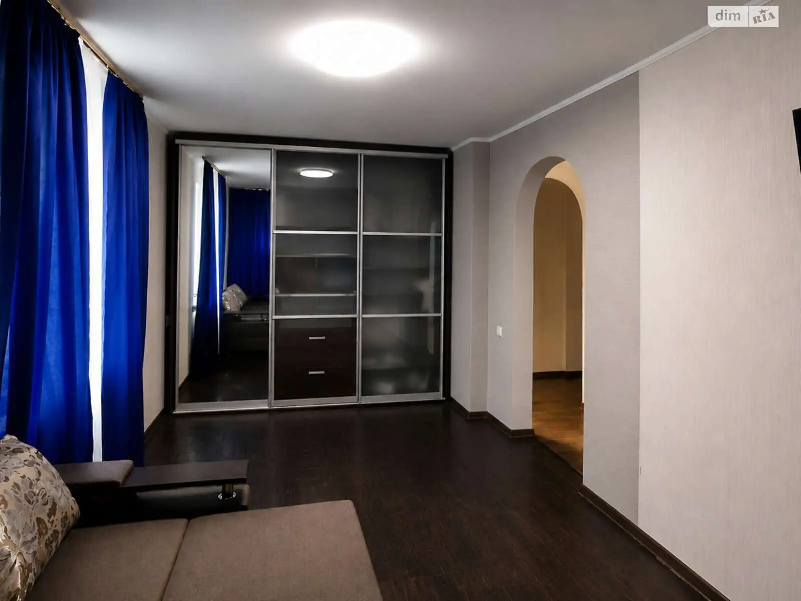 Фото Продаю 1 кімнатну квартиру, 30 кв. м, Соборності просп. (Возз’єднання) 18 Київ, ціна: 49000 $, код 6884