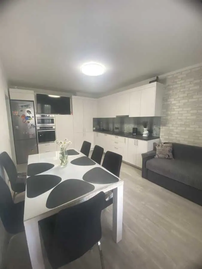 Фото Продаю 2-комнатную квартиру, 72.7 кв. м, Балтийский пер. 5 Киев, цена: 135000 USD, код 6889