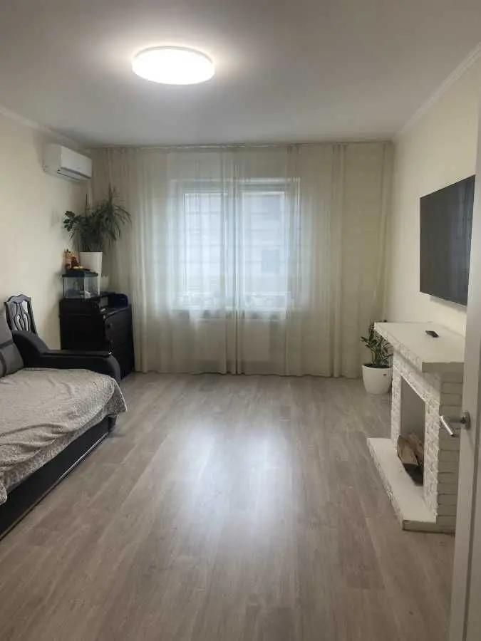 Фото Продаю 2-комнатную квартиру, 72.7 кв. м, Балтийский пер. 5 Киев, цена: 135000 USD, код 6889