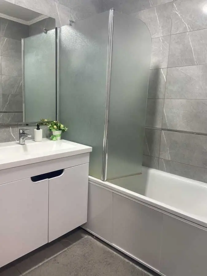 Фото Продаю 2-комнатную квартиру, 72.7 кв. м, Балтийский пер. 5 Киев, цена: 135000 USD, код 6889