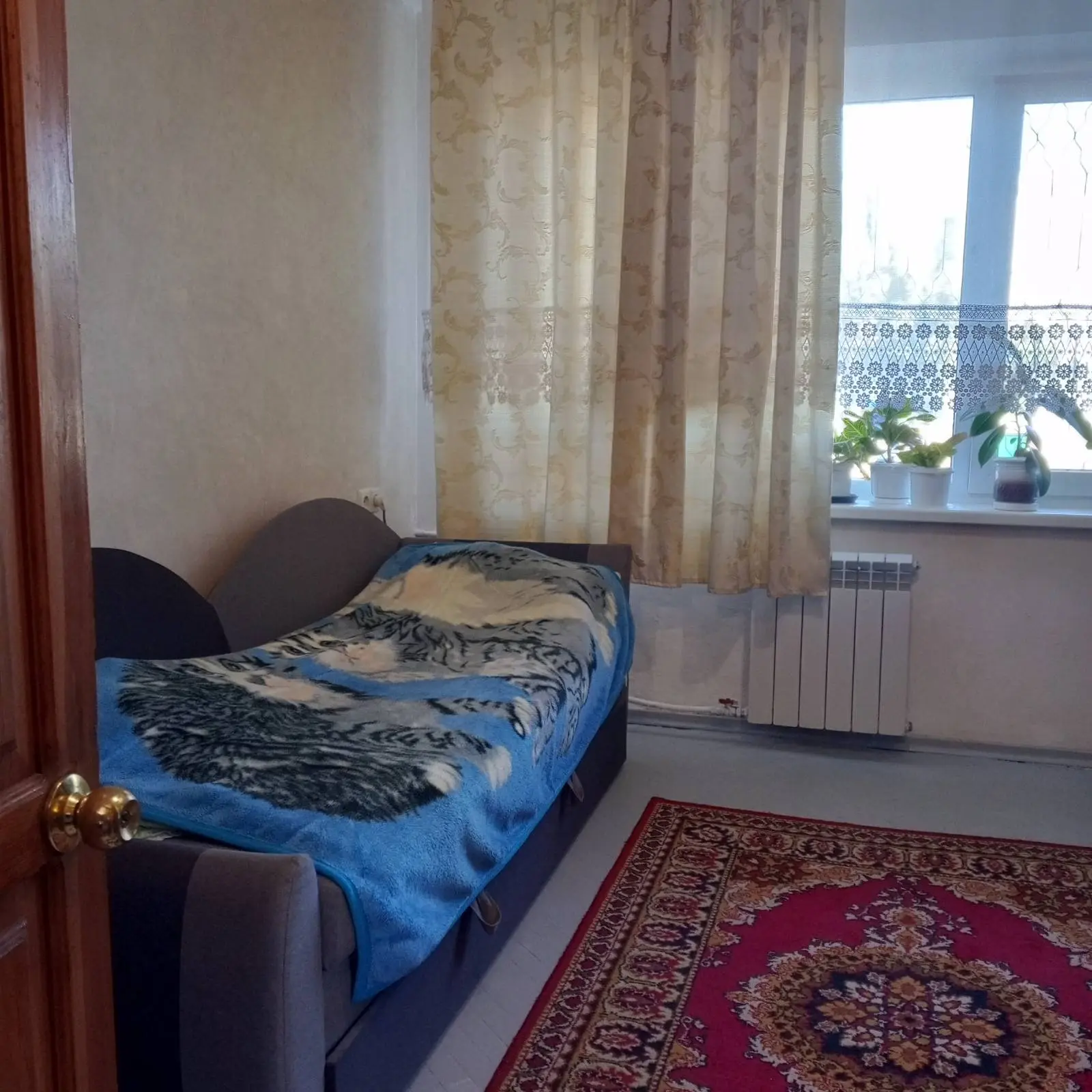 Фото Зняти 2 кімнатну квартиру, Верховної Ради бульв. 24 Київ в довгострокову оренду, ціна: 4500 UAH, код 6891