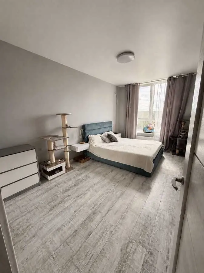Фото Selling a 1-room apartment, 41.1 sq.m., Universytetska Street (Karla Marksa Street)  Irpin, price: 71500 USD, code 6894