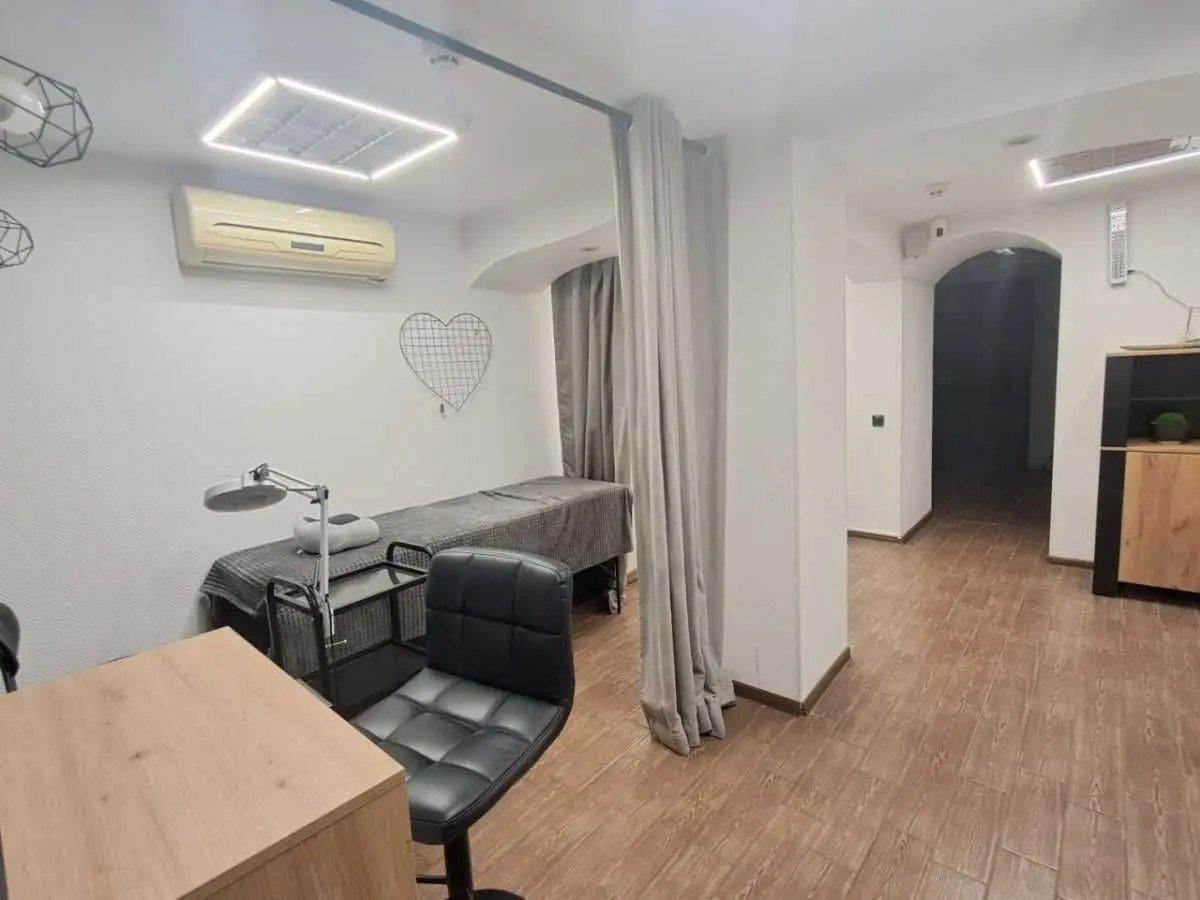 Фото Продаю офіс, 153 кв. м, Прорізна вул. 9 Київ, ціна: 185000 EUR, код 6903