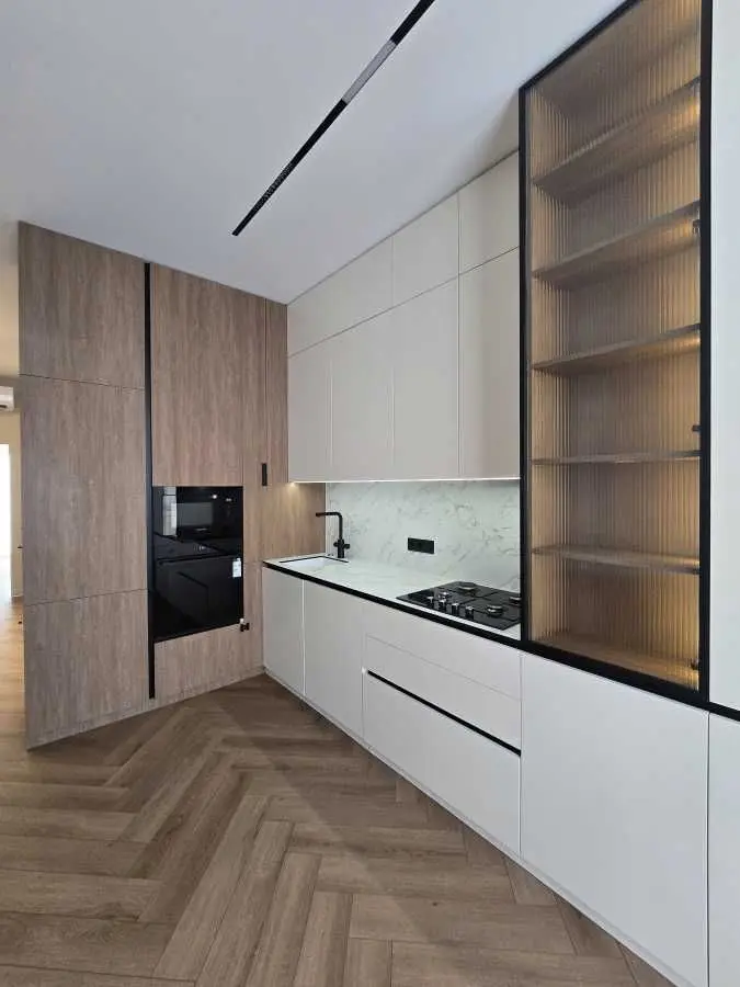 Фото Selling a 2-room apartment, 65 sq.m., Metrolohichna Street  Kyiv, price: 165000 USD, code 6905