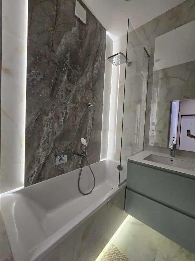 Фото Selling a 2-room apartment, 65 sq.m., Metrolohichna Street  Kyiv, price: 165000 USD, code 6905