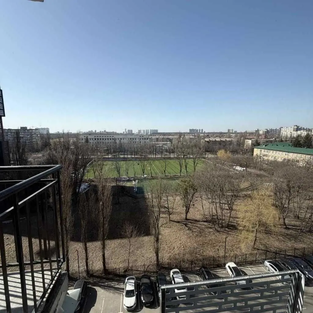 Фото Продаю 1 кімнатну квартиру, 42 кв. м, Академіка Заболотного вул.  Київ, ціна: 105000 USD, код 6909