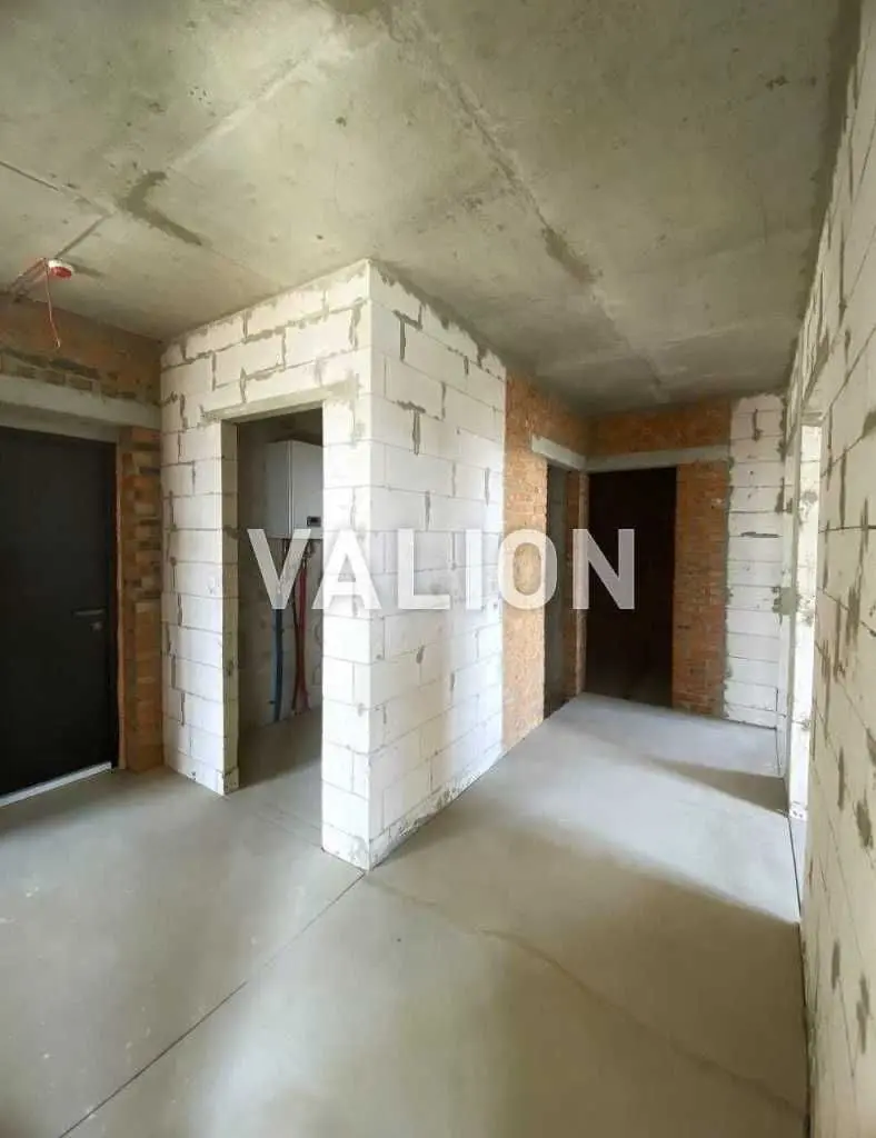 Фото Selling a 3-room apartment, 94 sq.m., Knyazya Romana Mstyslavychya Street (Henerala Zhmachenka Street) 28 Kyiv, price: 150000 USD, code 6910