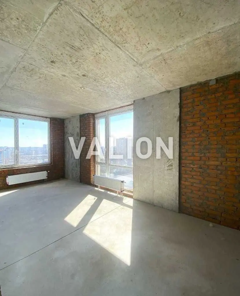 Фото Selling a 3-room apartment, 94 sq.m., Knyazya Romana Mstyslavychya Street (Henerala Zhmachenka Street) 28 Kyiv, price: 150000 USD, code 6910